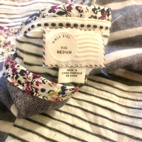 Anthropologie 3/4 Sleeve Tee! - Picture 4 of 4